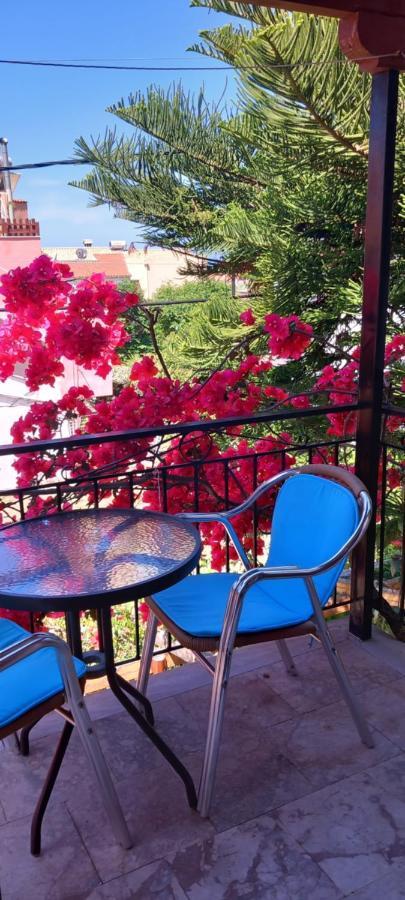 Nikis Apartments อากิออส กอร์ดิออส ภายนอก รูปภาพ