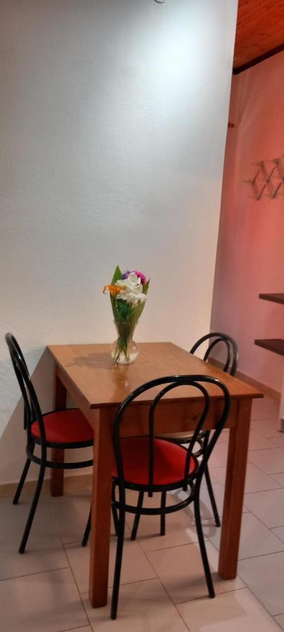 Nikis Apartments อากิออส กอร์ดิออส ภายนอก รูปภาพ