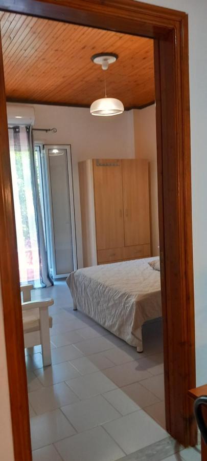 Nikis Apartments อากิออส กอร์ดิออส ภายนอก รูปภาพ
