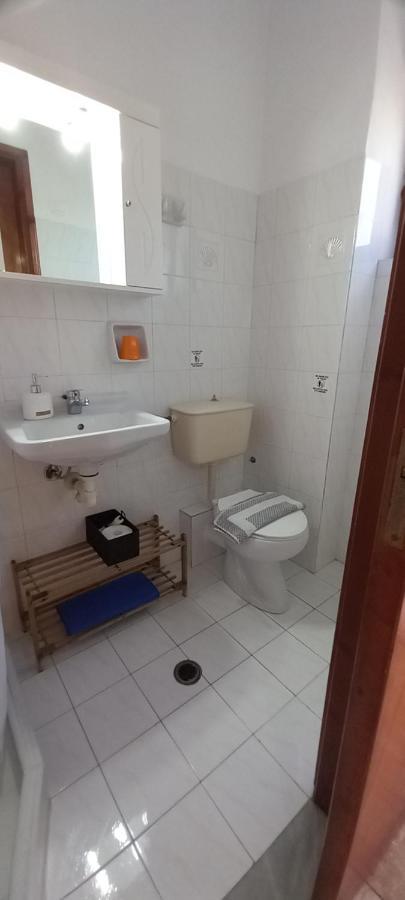 Nikis Apartments อากิออส กอร์ดิออส ภายนอก รูปภาพ