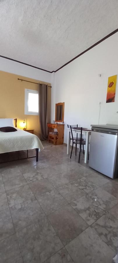 Nikis Apartments อากิออส กอร์ดิออส ภายนอก รูปภาพ